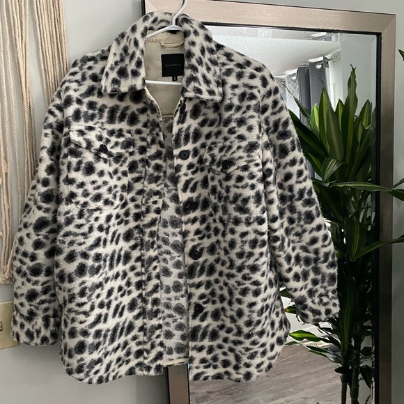 Dynamite shacket - Picture 1 of 1